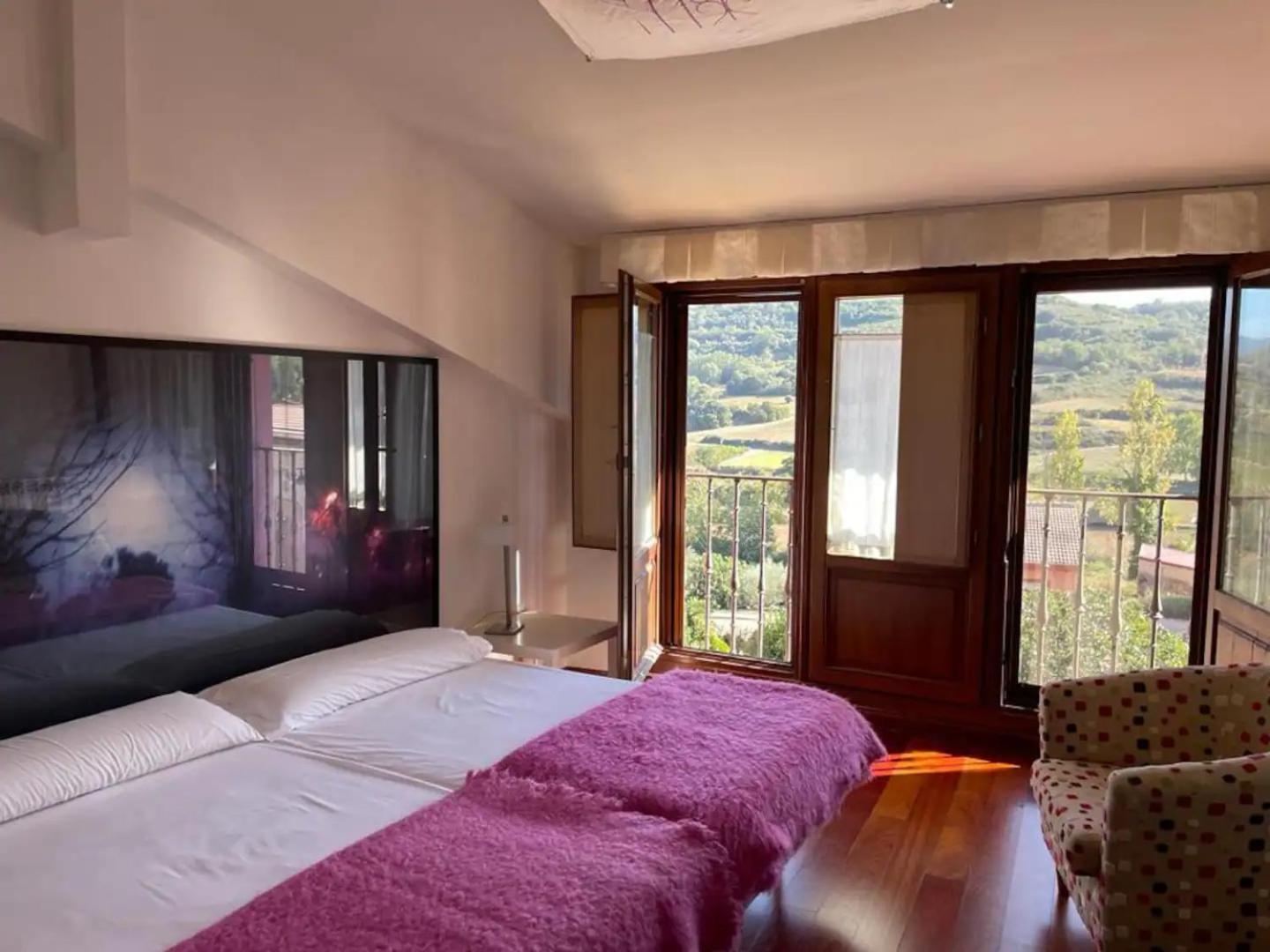 Alojamiento Rural Coliving Sojuela Екстер'єр фото