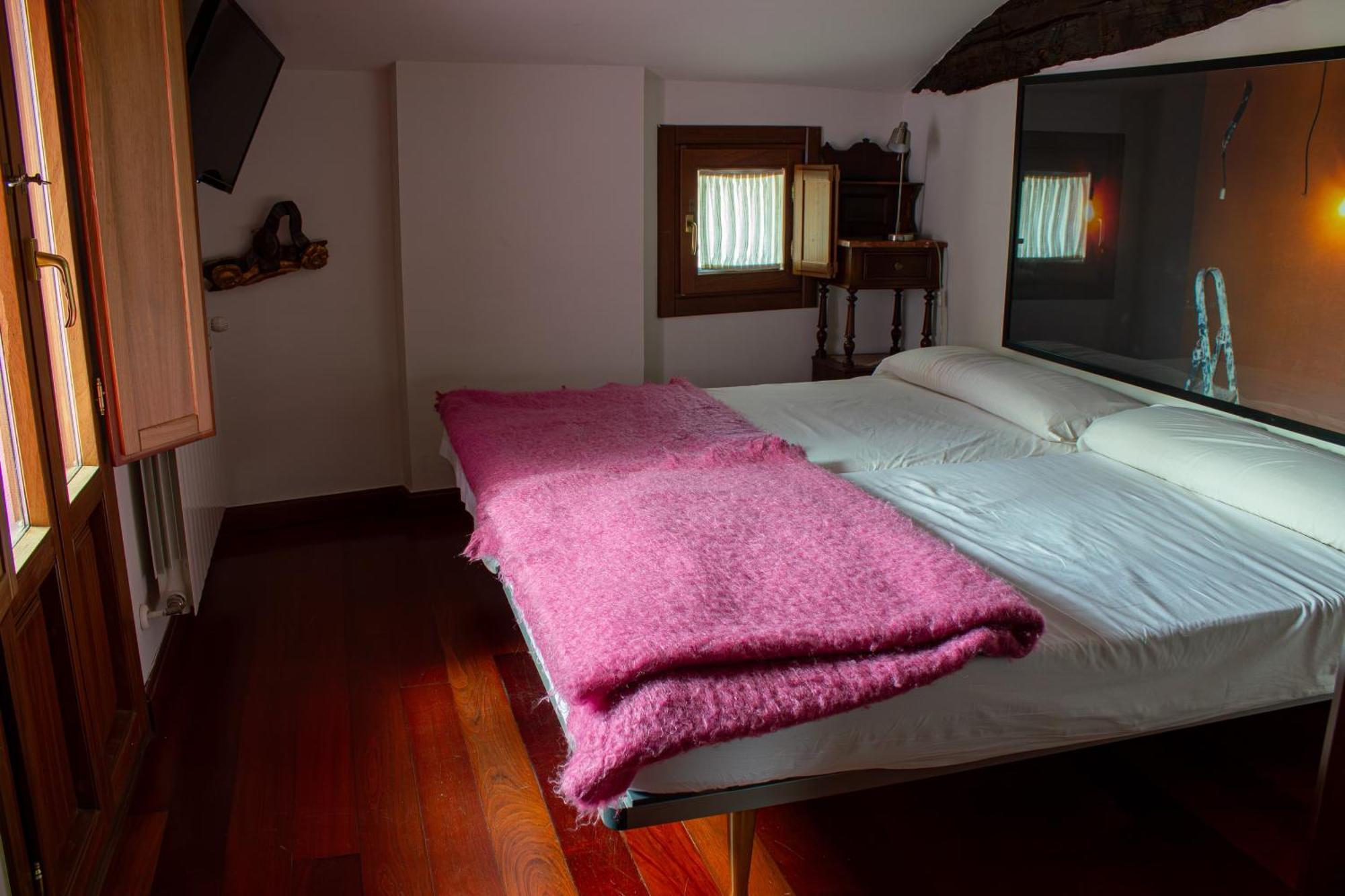 Alojamiento Rural Coliving Sojuela Екстер'єр фото